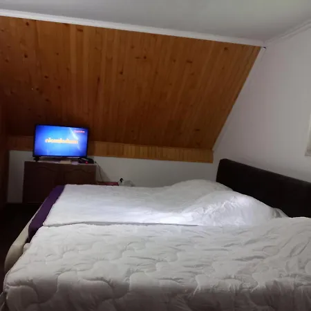 Planinska Kuca Petar Holiday home Gacko